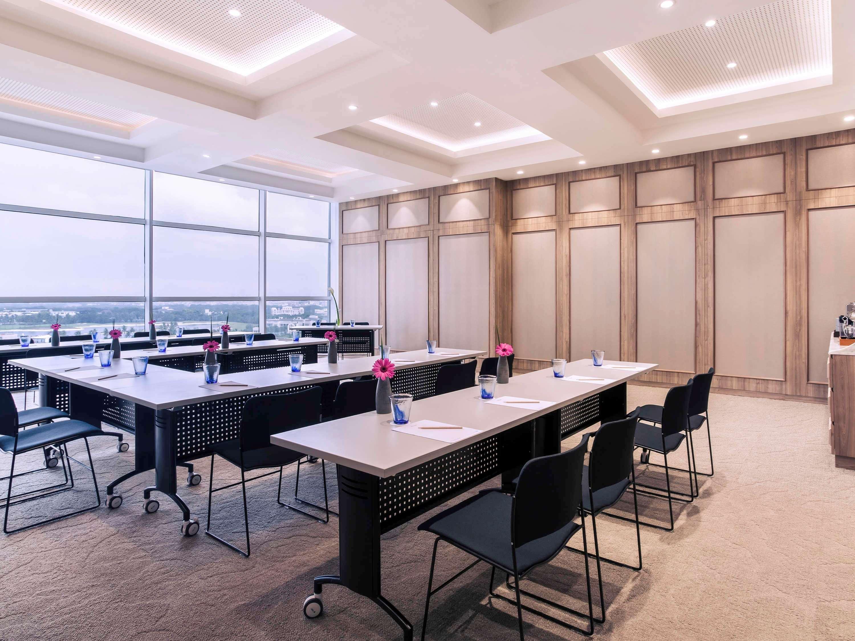 Mercure Jakarta Pantai Indah Kapuk Ngoại thất bức ảnh